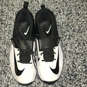 Nike 603350-100 New Mens Flywire Football Cleats